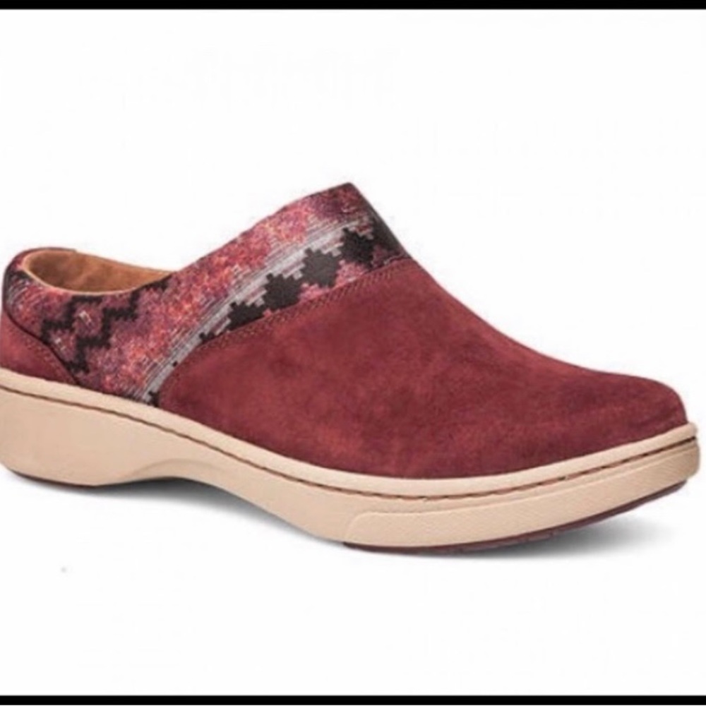 Dansko Brittany Slip-On in Raisin Suede